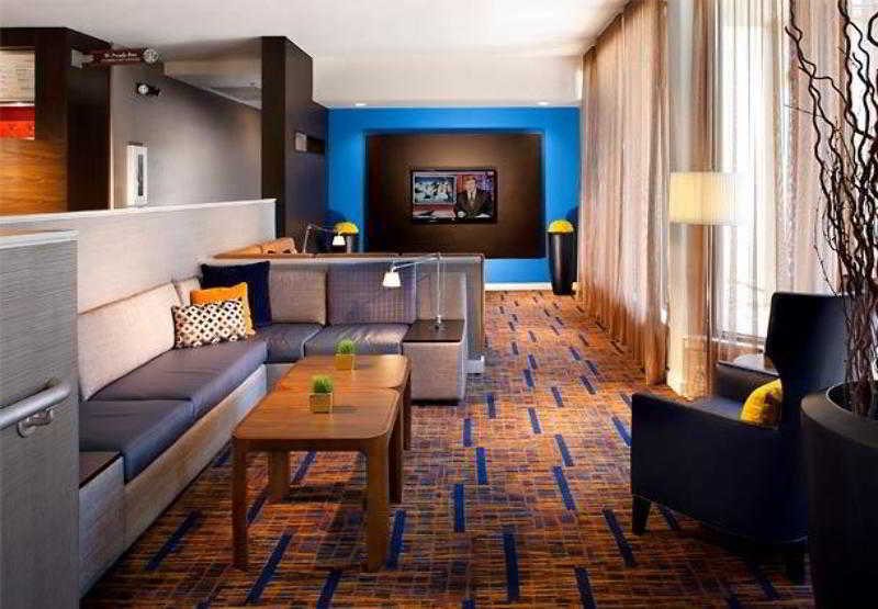 Courtyard Tampa Westshore/Airport Экстерьер фото